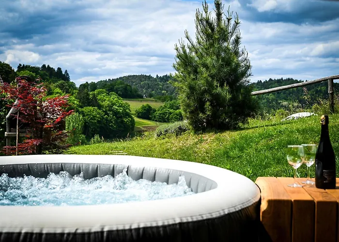 Hut At The Forest בית נופש